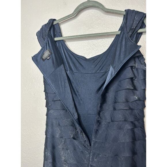 Adrianna Papell Ruffled Shimmer Sheath Dress Navy Blue Cap Sleeves Size 10 - Picture 5 of 6